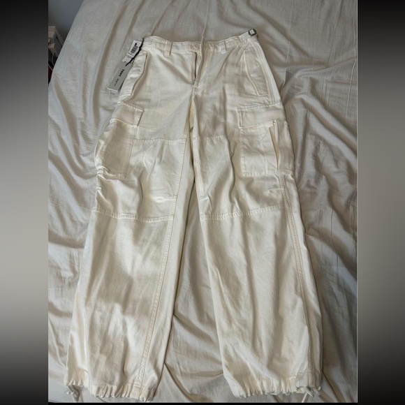 Aritzia cargo supply pant - Picture 1 of 4